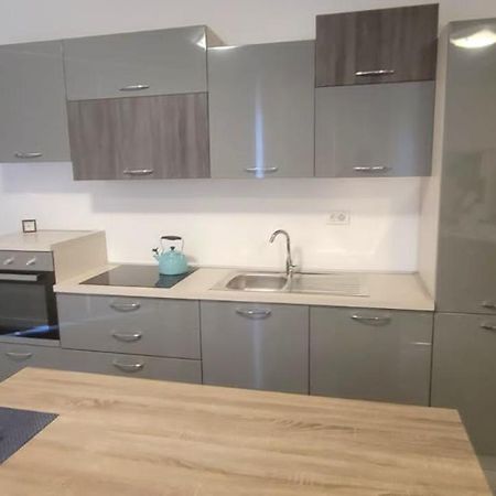 Opera Appartment تيرانا المظهر الخارجي الصورة