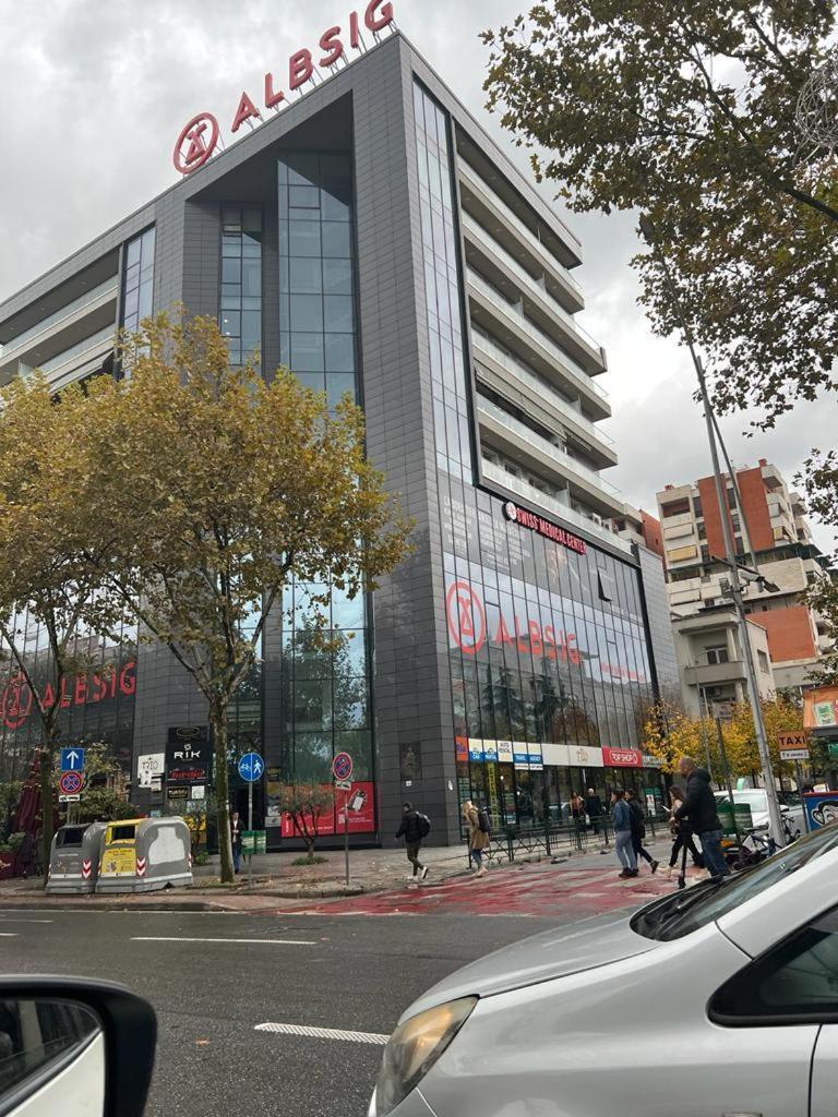 Opera Appartment تيرانا المظهر الخارجي الصورة