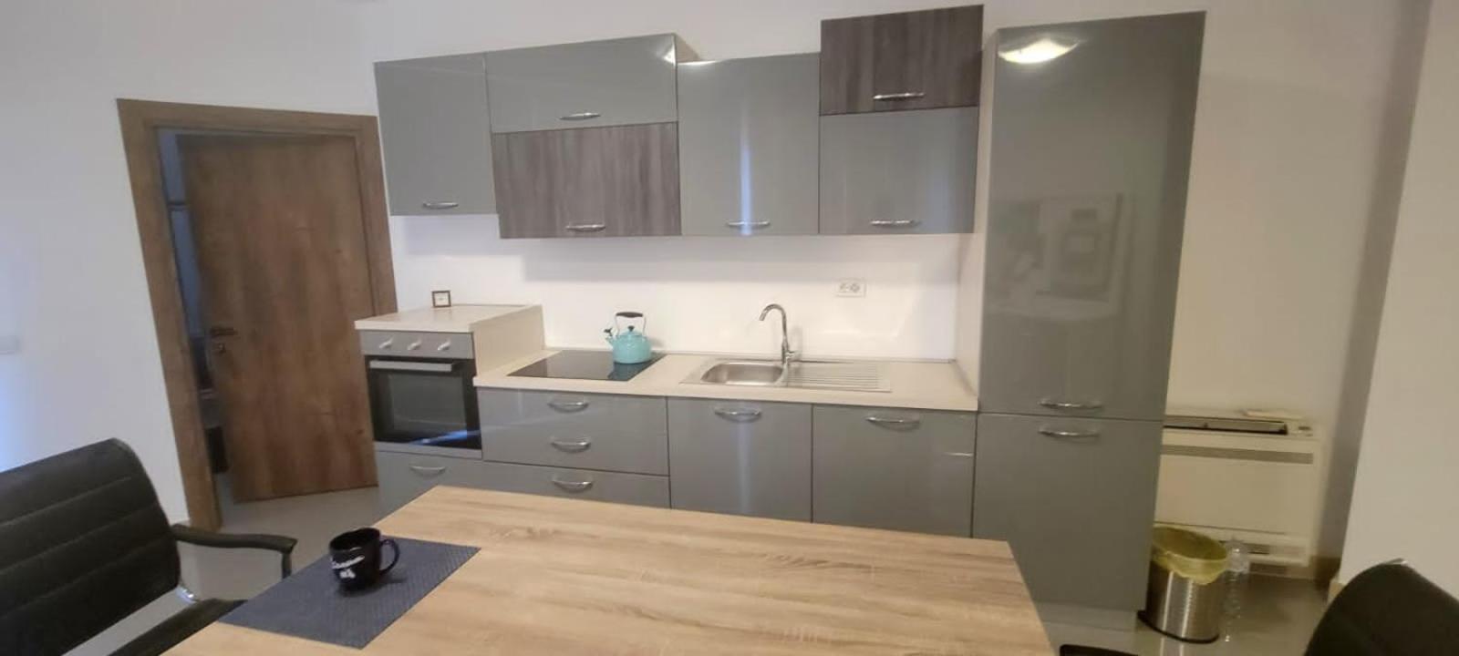 Opera Appartment تيرانا المظهر الخارجي الصورة